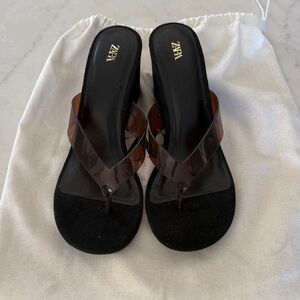 Zara Black and Tan Women's Sandals